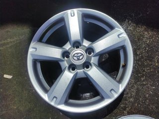 Llanta de 17 pulgadas Toyota Rav 4 III, 17x7 y_062