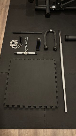 Máquina de gimnasio y Bicicleta estática