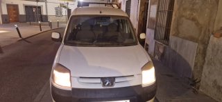 Peugeot Partner Furgón Blanco ideal para trabajar