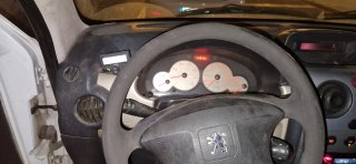 Peugeot Partner Furgón Blanco ideal para trabajar