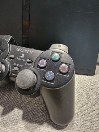 Playstation 2 PS2 Slim Nera + memory card + cavi
