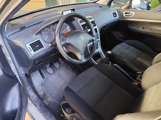 Peugeot r11b865b piloto trasero derecho 307 230124