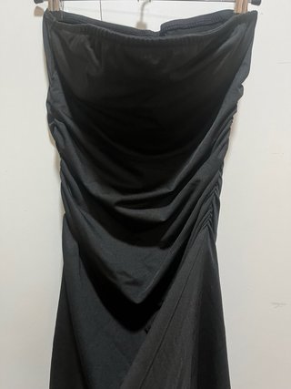 Vestido Negro Asimétrico Palabra de Honor Talla S/