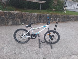 Bicicleta BMX Blanca