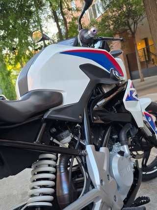 BMW G 310 R Naked negociable
