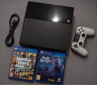 PS4 con mando, GTA V y Hello Neighbor 2 + regalo