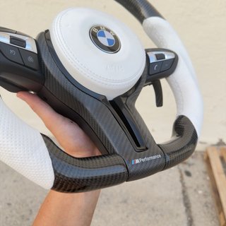 Volante BMW Serie F Blanco Cuero Carbono