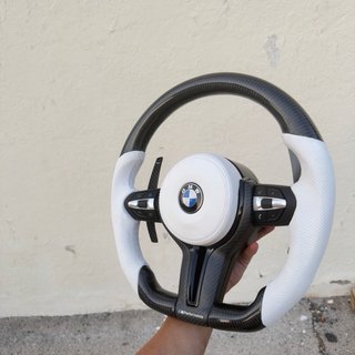 Volante BMW Serie F Blanco Cuero Carbono