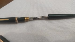 Bolígrafo Montblanc Negro y Dorado
