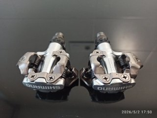 REESTRENO Pedales Shimano SPD M520
