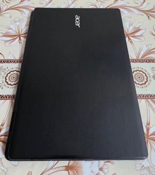 Ordenador portátil Acer AMD Radeon R7 M265, 8RAM
