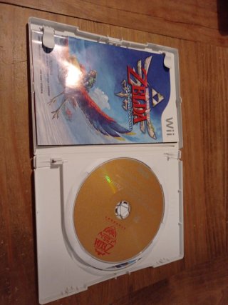 Zelda Skyward Sword Limited Edition Wii