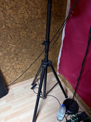 Equipo de sonido mesa y PA’s