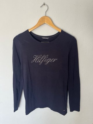 Camiseta Tommy Hilfiger manga larga con pedrería