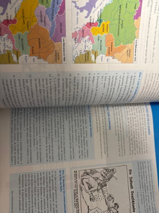 Libro de historia del mundo contemporáneo