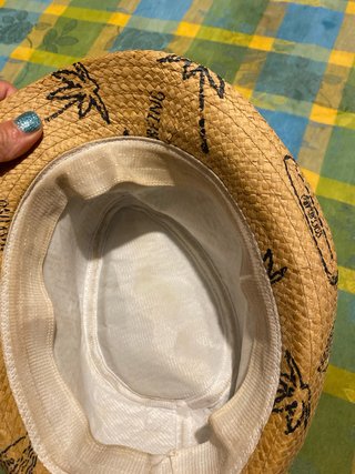 Cappellino di paglia con stampa