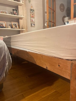 Cama con somier y colchón