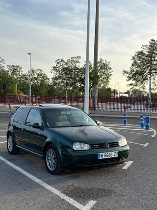 Volkswagen Golf GTI