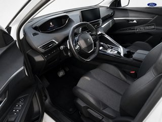 Peugeot 3008 Hybrid 225 e-EAT8 Allure