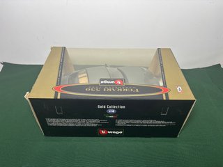 Ferrari 550 Maranello (1996) Bburago 1:18 Gold Col