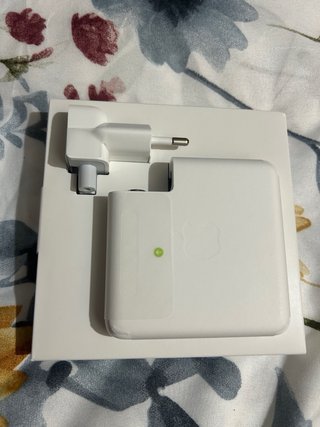 Adaptador Corriente Apple 96W USB-C