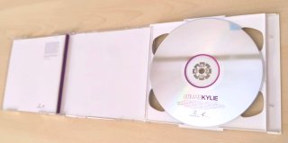 Lote CD Ultimate Kylie y DVD Madonna