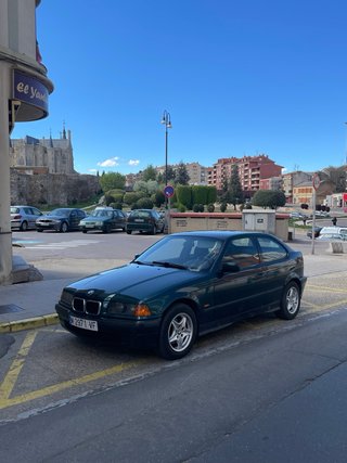 BMW E36 318tds Compact