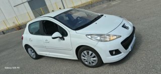 Peugeot 207 2011