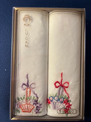 2 Sciarpe Ricamate Lu-Can Vintage