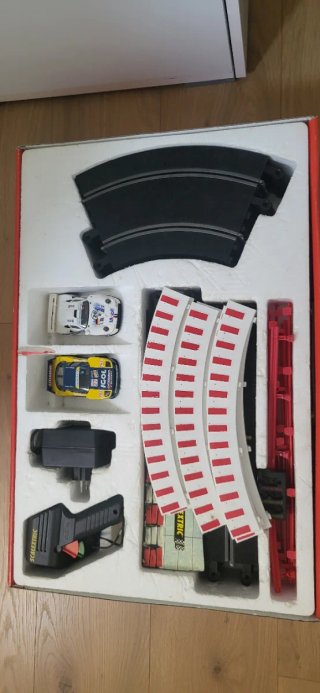 Pista Scalextric Silverstone. CON COCHES.