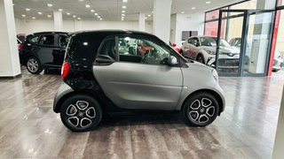 SMART fortwo 60kW81CV electric drive coupe