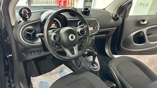 SMART fortwo 60kW81CV electric drive coupe