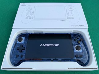 Anbernic RG556 Azul Transparente