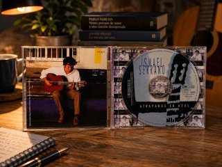 CD Ismael Serrano - Atrapados en Azul