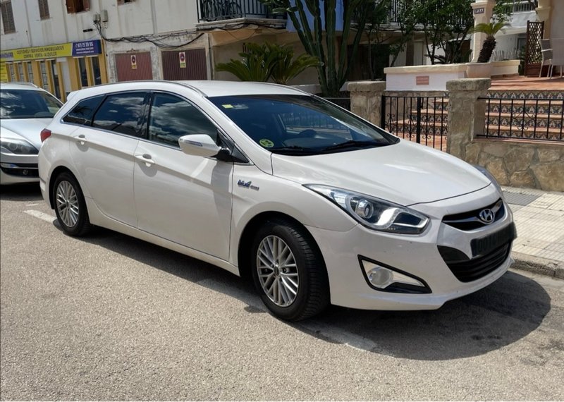 HYUNDAI I40 CW  ( familiar )-1.7 CRDI GL BLUE DRIV - foto 1