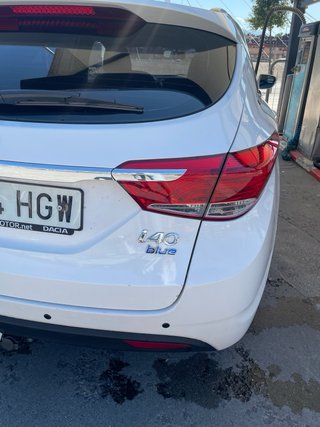 HYUNDAI I40 CW  ( familiar )-1.7 CRDI GL BLUE DRIV