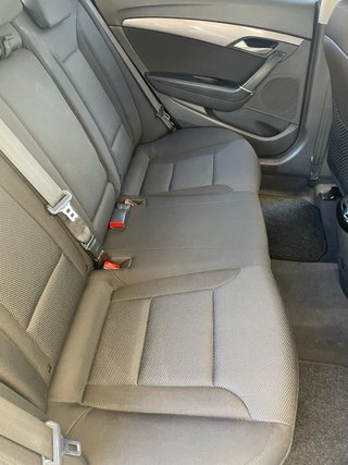 HYUNDAI I40 CW  ( familiar )-1.7 CRDI GL BLUE DRIV