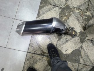 Escape Yamaha FZ1 Original
