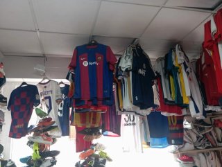 Camisetas de fútbol varias