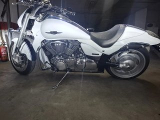 Moto Cruiser Blanca