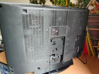 Televisión Sony 32 LCD casi sin uso