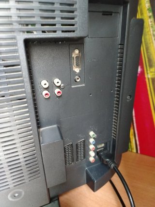 Televisión Sony 32 LCD casi sin uso