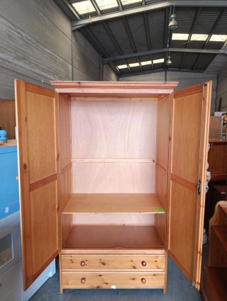 Armario de madera 2 puertas