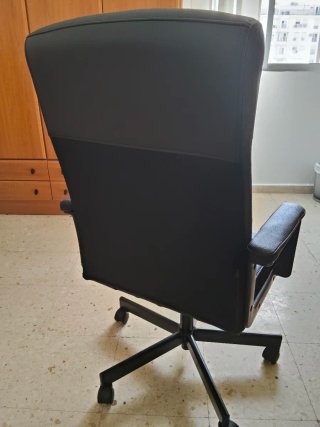 Silla de oficina Ikea negra