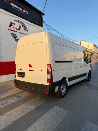 Nissan NV400 2018
