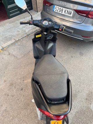 Yamaha Jog RR Negra