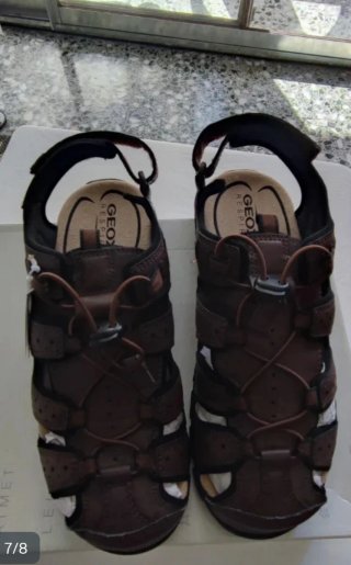 Sandalias Geox Talla 40 Marrón/Negro NUEVO.!!