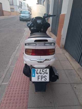 SYM Joyride 125 Maxi Scooter Negra