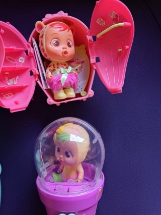 Cry Babies con case