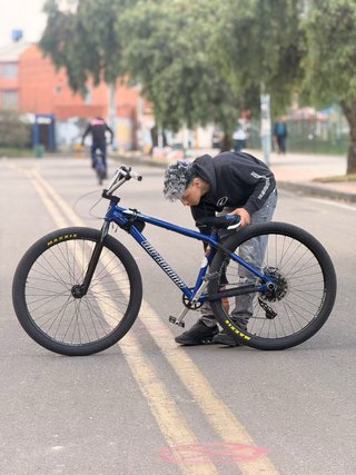 Bici ow Bomma